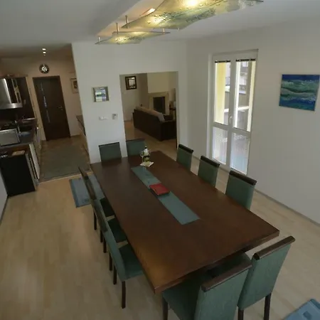 Apartment Lomnica