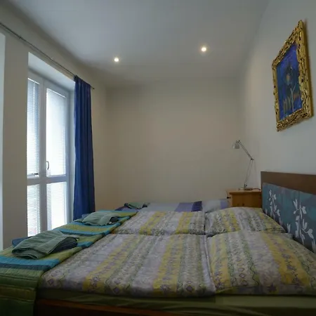 Lomnica Apartment *